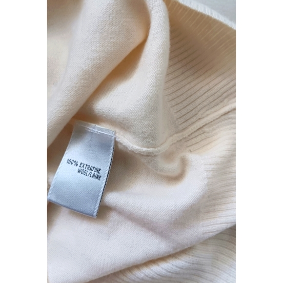 Lafayette 148 New York - 100% Wool Beige Turtleneck Sweater  - Picture 10 of 11